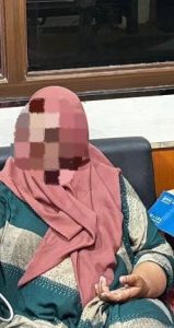 Pelaku ES pelempar batu terhadap tetangganya