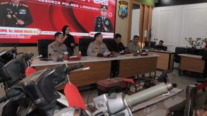 Kapolres Lamongan AKBP Arif Fazlurrahman ungkap kasus curanmor di Paciran