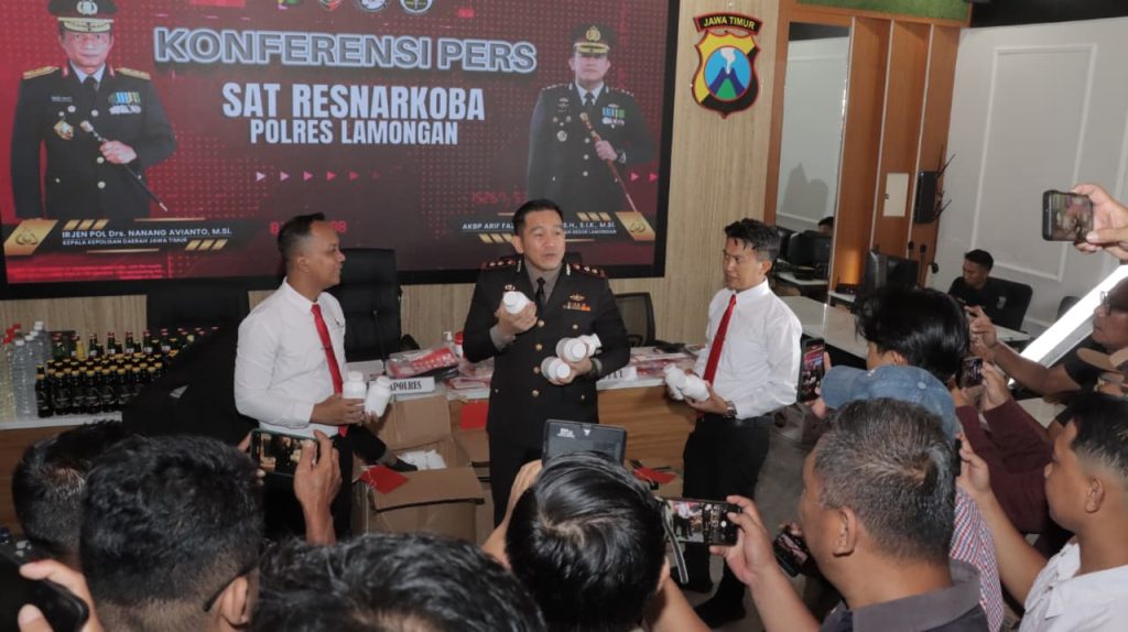 Polres Lamongan mengungkap 29 kasus narkoba periode Maret-Mei 2026